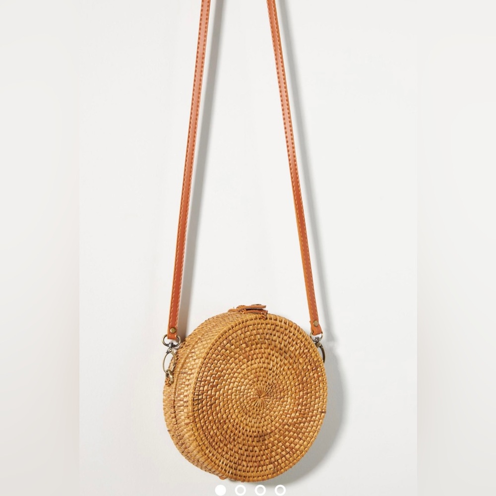 Anthropologie ~ Woven Circle Cross Body Bag in Neutral